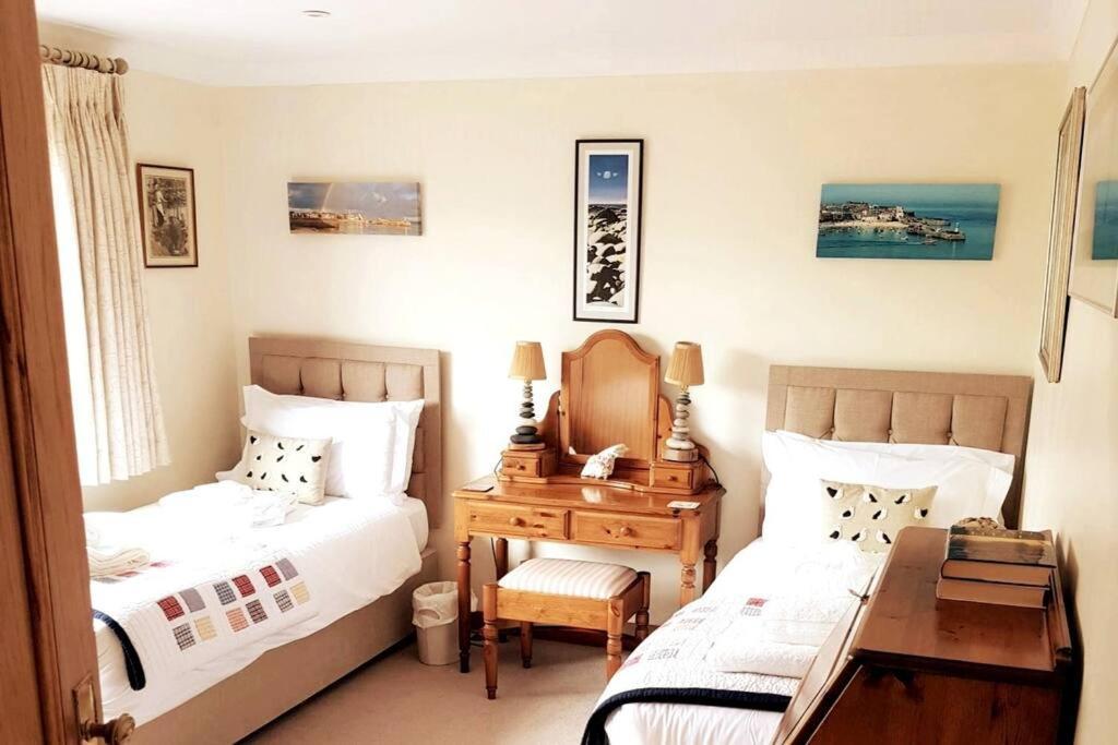 High Quality Detached House With Parking St. Ives Vila Exterior foto