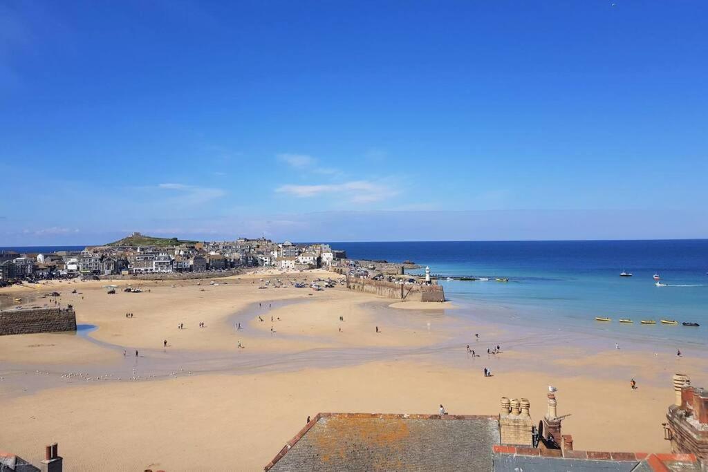 High Quality Detached House With Parking St. Ives Vila Exterior foto