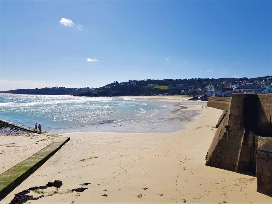 High Quality Detached House With Parking St. Ives Vila Exterior foto